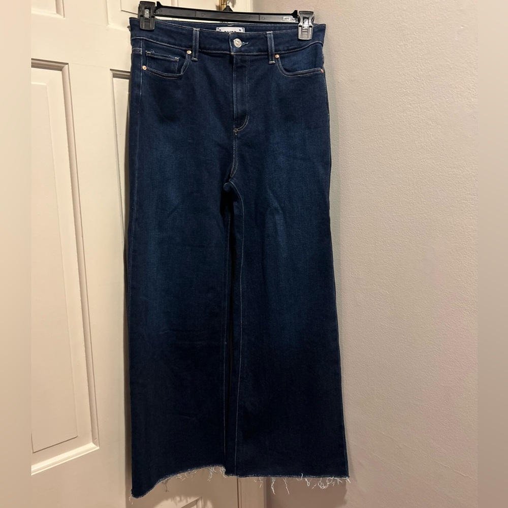 PAIGE denim. Anessa- size 29